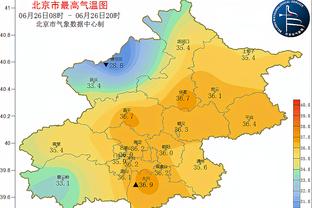 普吉本场数据：错失1次进球机会，4次拦截3次射正，评分7.9